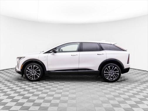 2025 Cadillac OPTIQ Sport