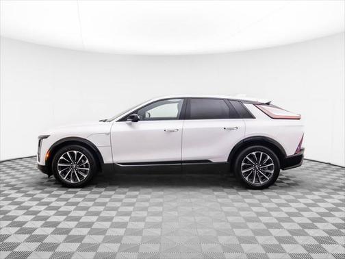 2025 Cadillac LYRIQ Sport w/1SF