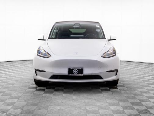 2022 Tesla Model Y Long Range Dual Motor All-Wheel Drive
