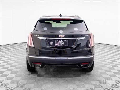 2023 Cadillac XT5 Sport