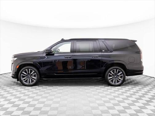 2023 Cadillac Escalade ESV Sport