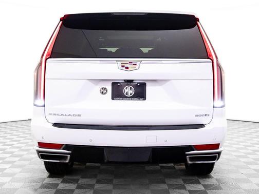 2024 Cadillac Escalade ESV Premium Luxury Platinum