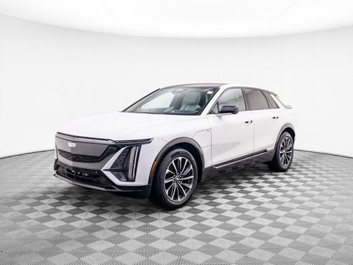 2025 Cadillac LYRIQ Sport