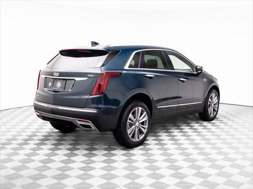 2025 Cadillac XT5 Premium Luxury
