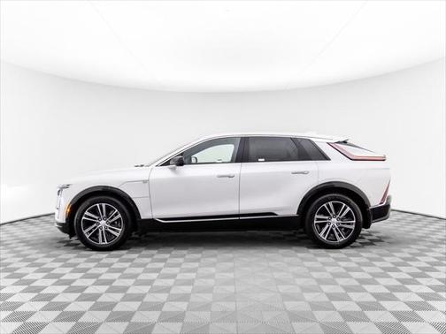 2025 Cadillac LYRIQ Luxury w/1SC