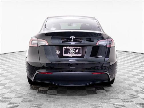 2023 Tesla Model Y Performance Dual Motor All-Wheel Drive