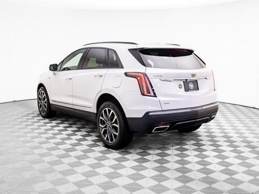 2022 Cadillac XT5 Sport