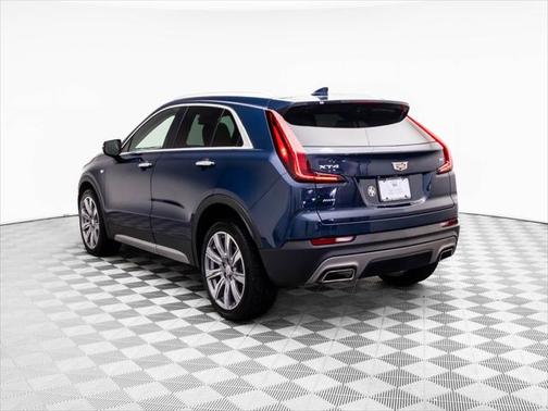 2021 Cadillac XT4 Premium Luxury