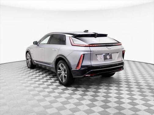2025 Cadillac LYRIQ Luxury w/1SC