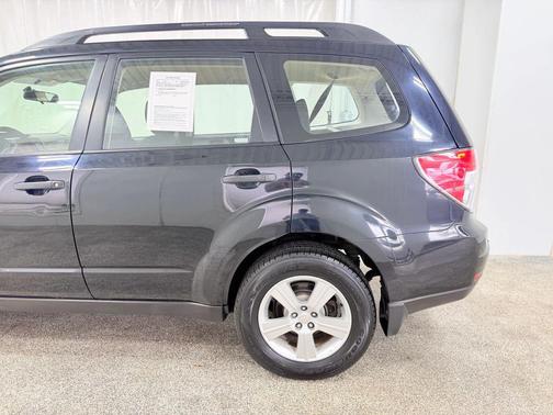 Obsidian Black Pearl 2012 Subaru Forester 2.5X