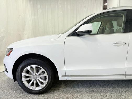 2015 Audi Q5 2.0T Premium Plus