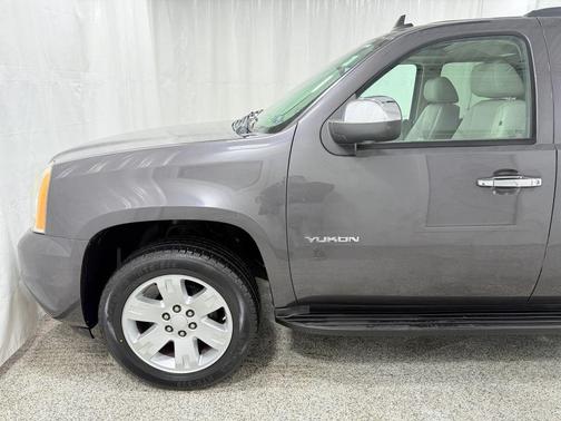 2011 GMC Yukon SLT