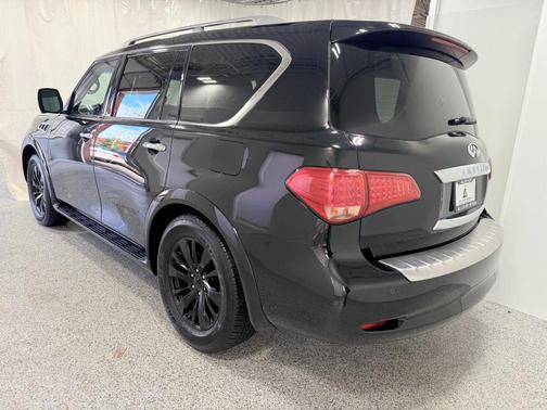 2016 INFINITI QX80 Base