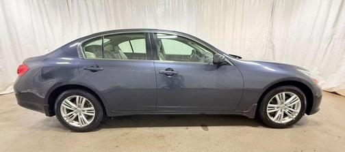 2013 INFINITI G37x Base