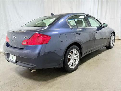 2013 INFINITI G37x Base