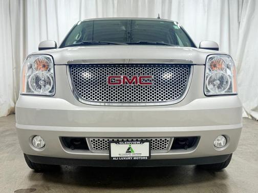 2007 GMC Yukon Denali