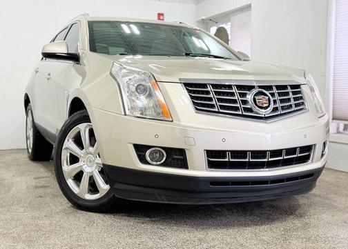 Silver Coast Metallic 2015 Cadillac SRX Premium Collection