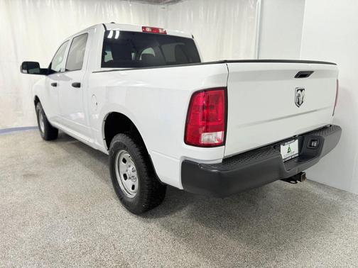 2018 RAM 1500 SLT