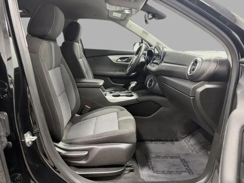 Black 2023 Chevrolet Blazer 2LT