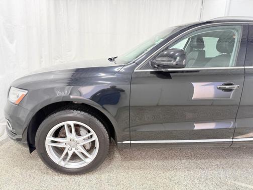 2017 Audi Q5 2.0T Premium Plus