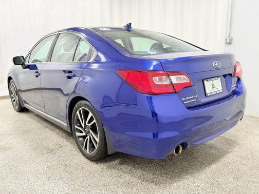 2017 Subaru Legacy Sport