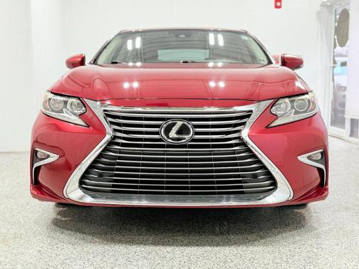 2018 Lexus ES 350 Base
