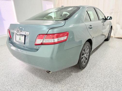 2011 Toyota Camry XLE