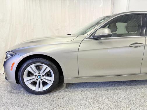 2018 BMW 330 xDrive