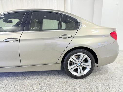 2018 BMW 330 xDrive