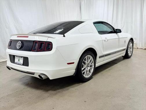 2013 Ford Mustang V6 Premium