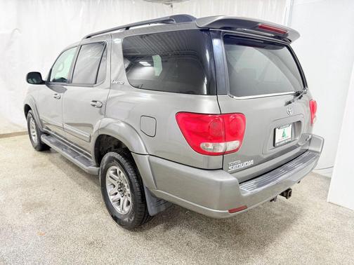 2005 Toyota Sequoia Limited