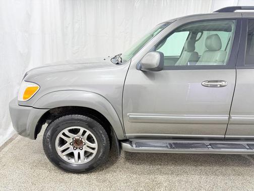 2005 Toyota Sequoia Limited