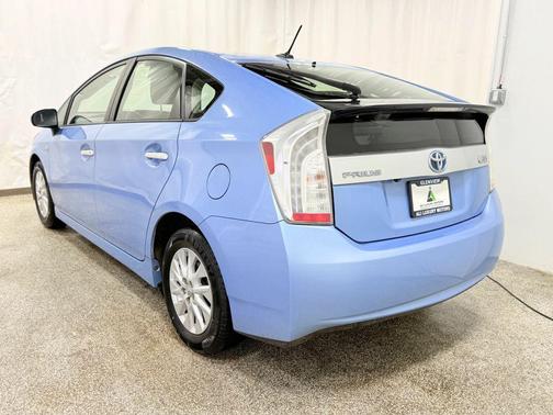2013 Toyota Prius Plug-in Base