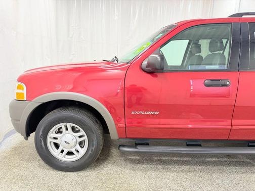 Toreador Red Clearcoat Metallic 2002 Ford Explorer Sport Base