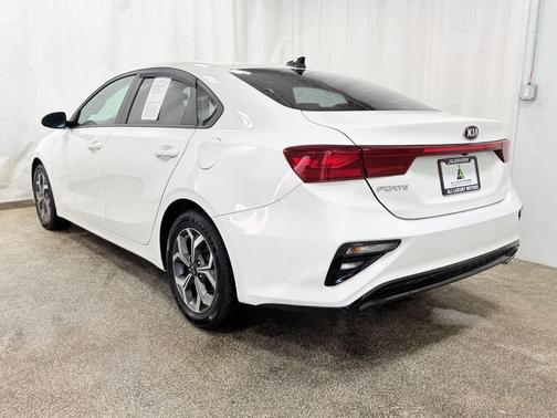 Clear White 2019 Kia Forte LXS