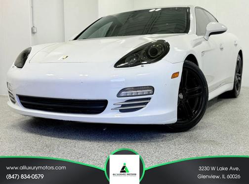 2013 Porsche Panamera 4