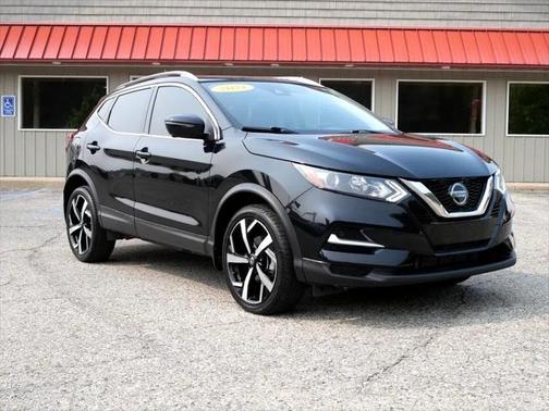 2021 Nissan Rogue Sport SV