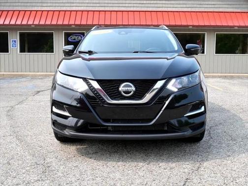 2021 Nissan Rogue Sport SV