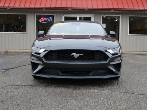 2022 Ford Mustang EcoBoost Premium
