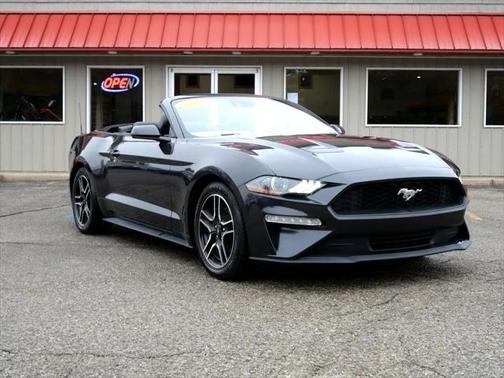 2022 Ford Mustang EcoBoost Premium