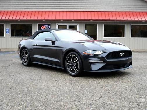 2022 Ford Mustang EcoBoost Premium