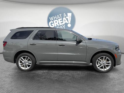 Destroyer Gray Clearcoat 2022 Dodge Durango GT
