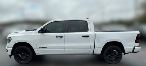 2024 RAM 1500 Laramie Crew Cab 4x4 57' Box