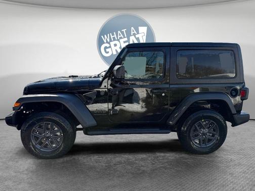 Black Clearcoat 2026 Jeep Wrangler Sport