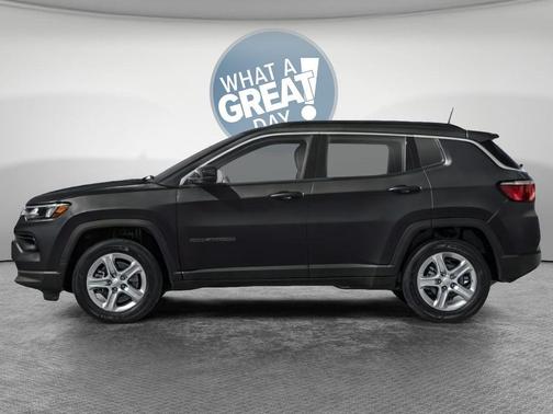 Diamond Black 2024 Jeep Compass Sport