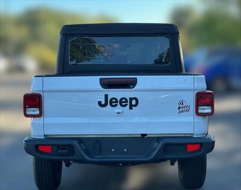 2021 Jeep Gladiator Willys 4x4