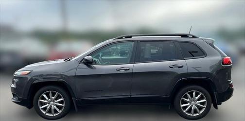 2018 Jeep Cherokee Latitude Tech Connect 4x4
