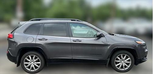 2018 Jeep Cherokee Latitude Tech Connect 4x4