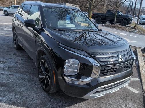 2022 Mitsubishi Outlander SEL