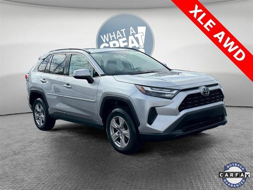 2022 Toyota RAV4 XLE